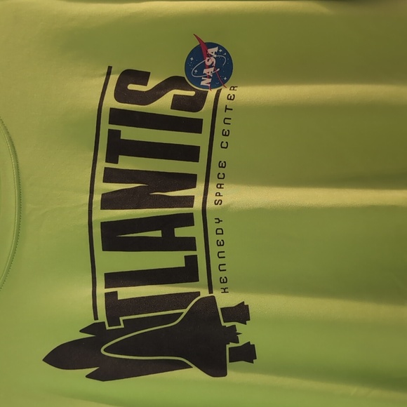 Kennedy Space Center Tee - Picture 2 of 5